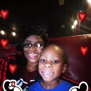 Meet your Posher, Arielle